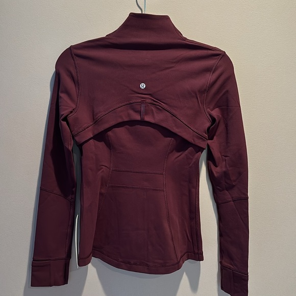 LULULEMON DEFINE JACKET *LUON in CASSIS (CSSI) SZ 4 NWT RARE! - Picture 2 of 10